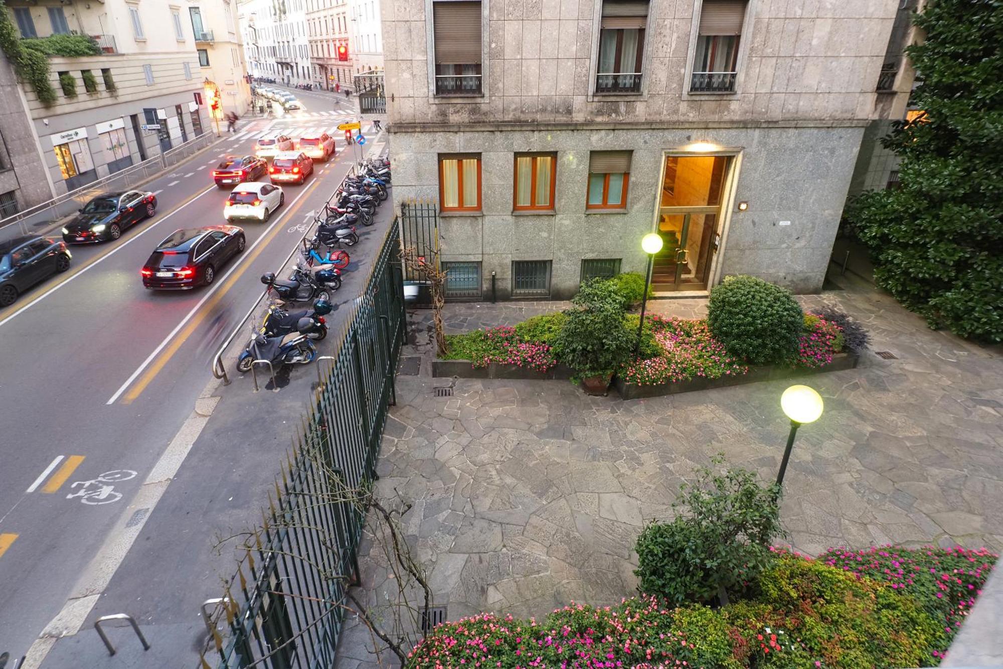 Rifugio Chic In Centro Milano Appartement Buitenkant foto